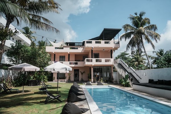 Spindrift Hostel - Madiha