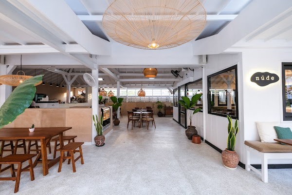 nüde cafe Berawa