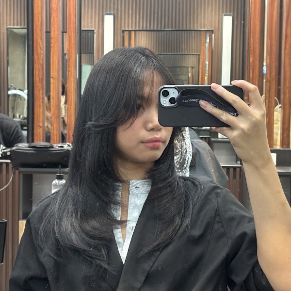 T&J Professional Salon - Gateway Tower 1 3