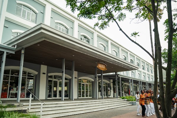 The Alfred Mall 1