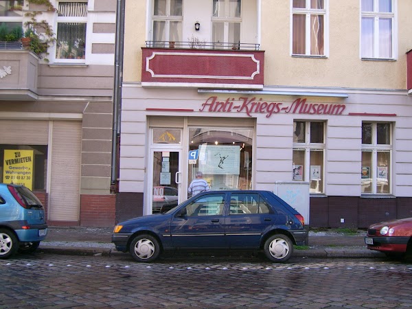 Anti-Kriegs-Museum 1