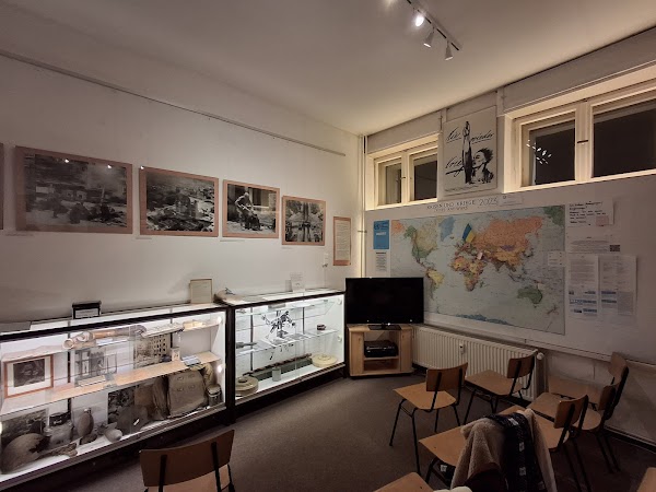 Anti-Kriegs-Museum 3