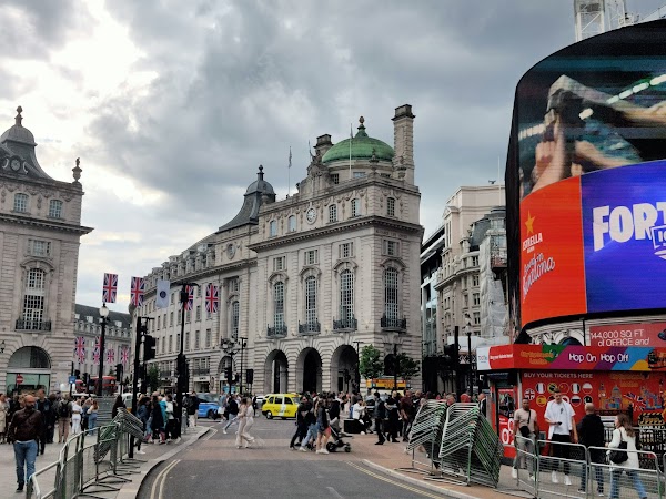 Piccadilly Theatre 2