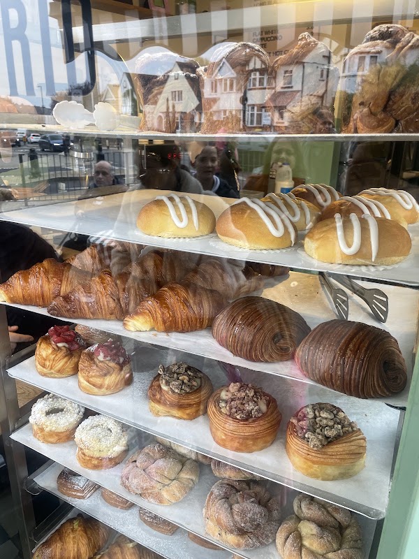 Astrid Bakery & Astrid Atelier