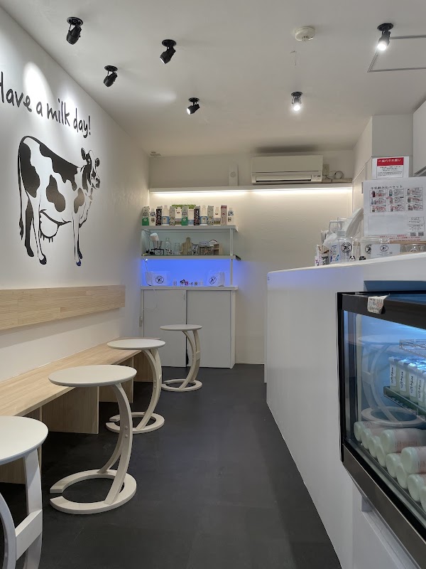 HOKKAIDO MILK BAR Asakusa Milk Cafe 1