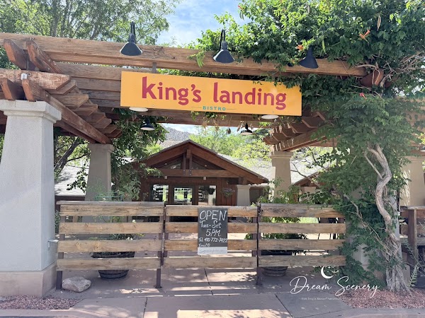 King's Landing Bistro 5
