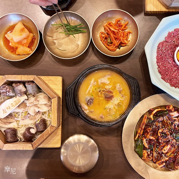 Cheongwaok Main Store 4