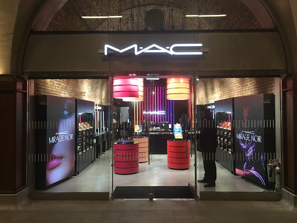 MAC Cosmetics 1