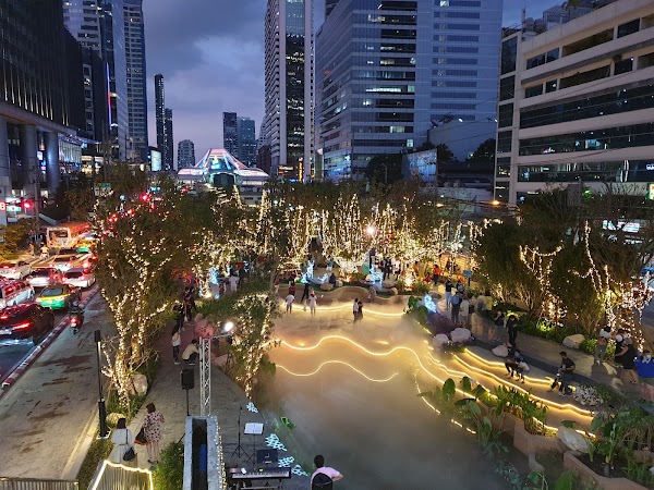 Chong Nonsi Canal Park 5