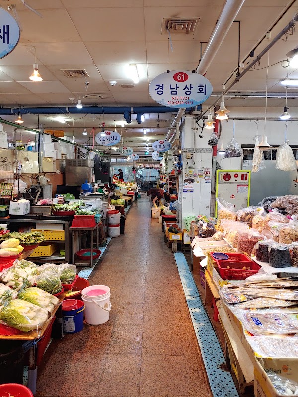 Namcheon Seaside Market 2