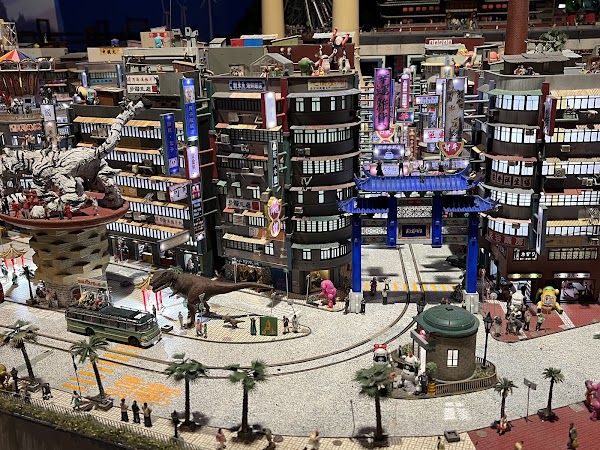 small worlds miniature museum 5