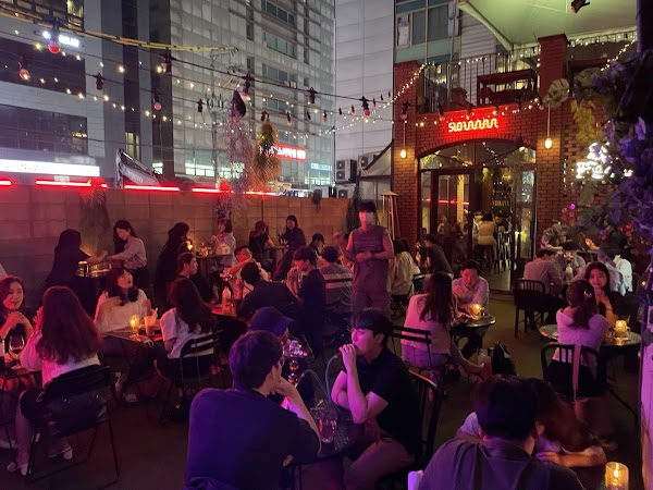 Gangnam Bar Cafeslow cocktail bar 4