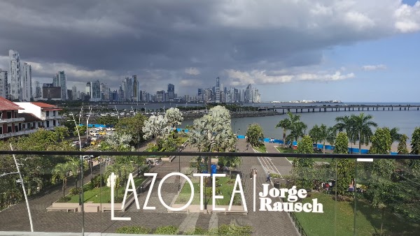 Lazotea Restaurant & Rooftop 2