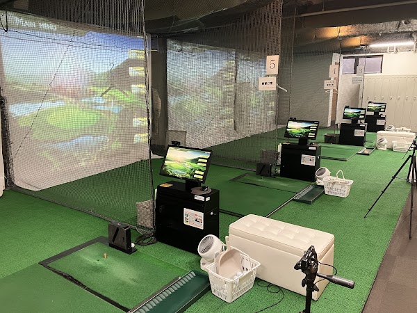 Sangenjaya Ekimae Golf Club 1