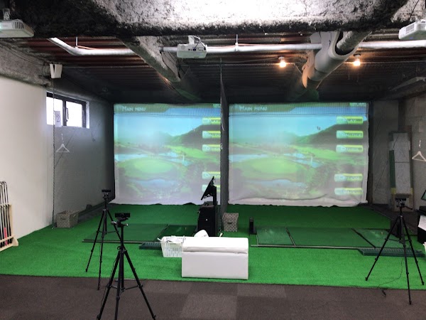 Sangenjaya Ekimae Golf Club 2