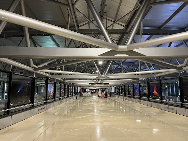 La Aurora International Airport 2