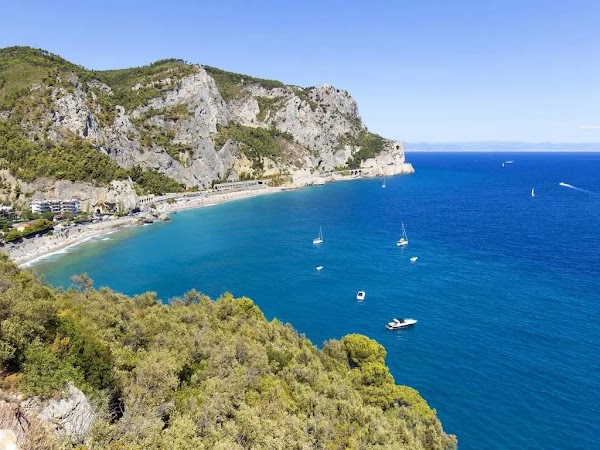 Saraceni Bay