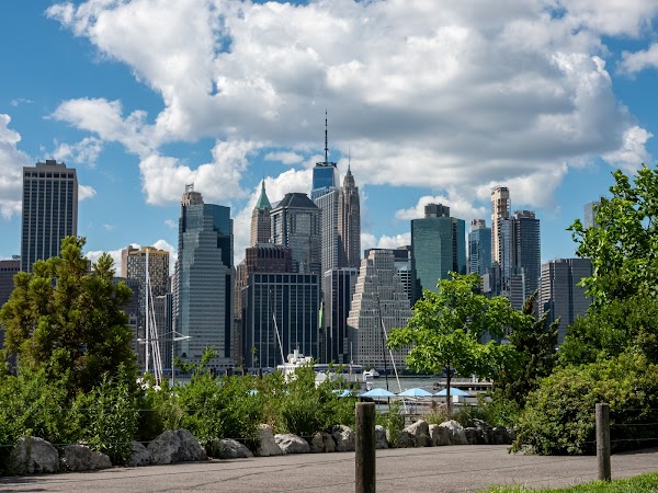 Pier 5 Uplands Lawn