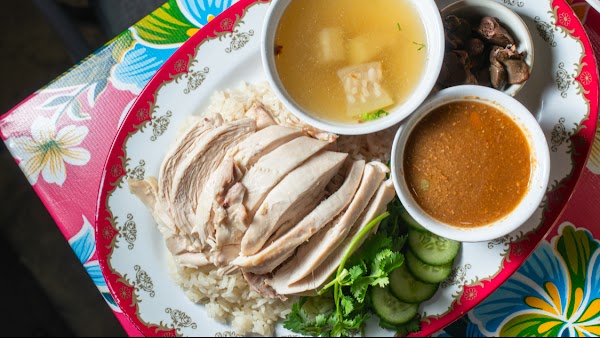Nong's Khao Man Gai (SE) 4