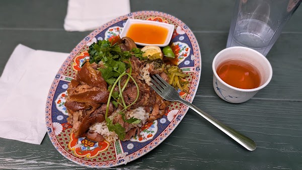 Nong's Khao Man Gai (SE) 3