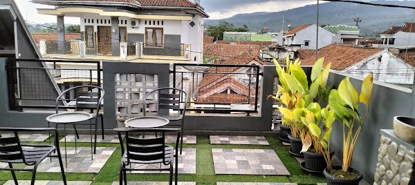 Waroeng Djowo
