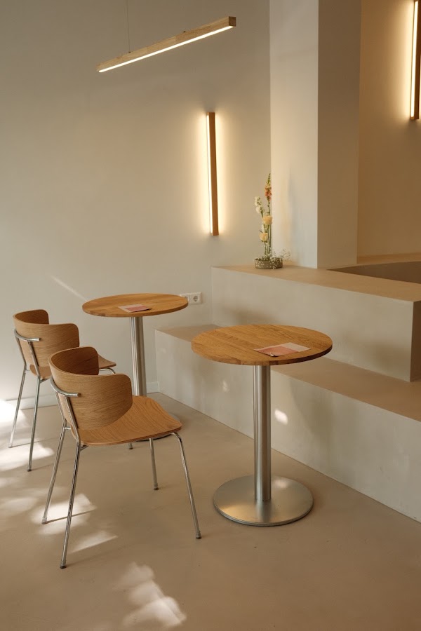 Cafe Layers 1