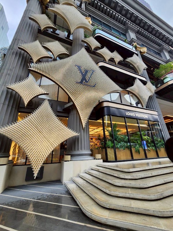 LV The Place Bangkok - Louis Vuitton Visionary Journeys 3
