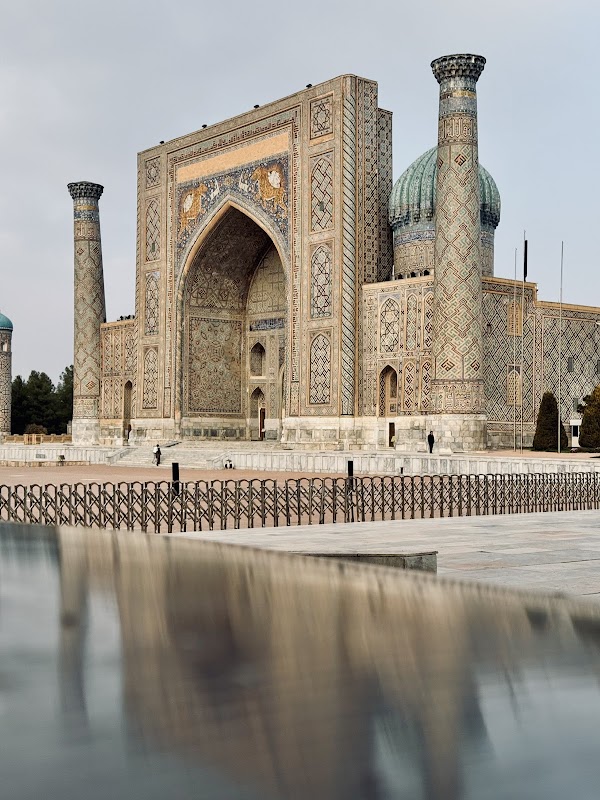 Sherdor Madrasa