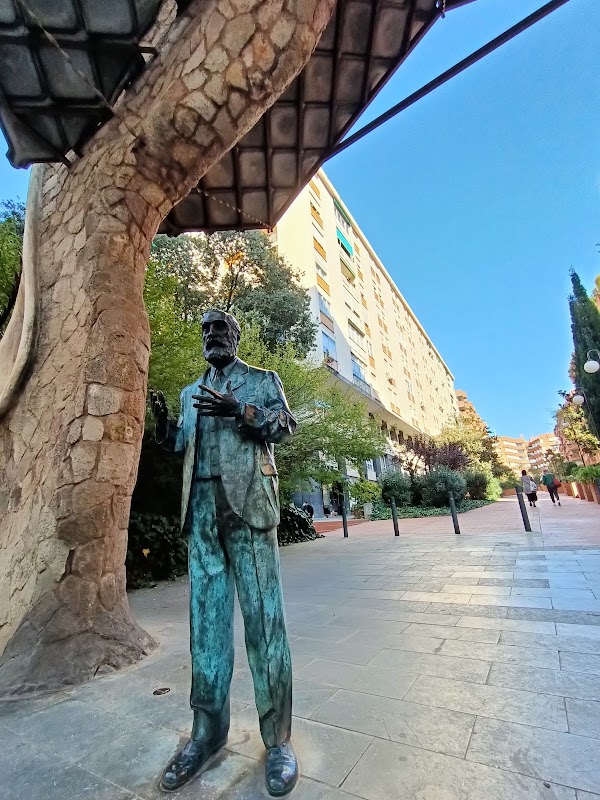 Portal Miralles 3