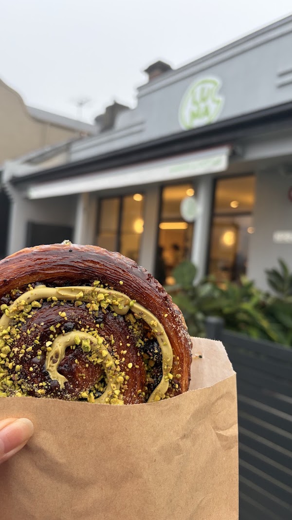 Luna Bakery 2