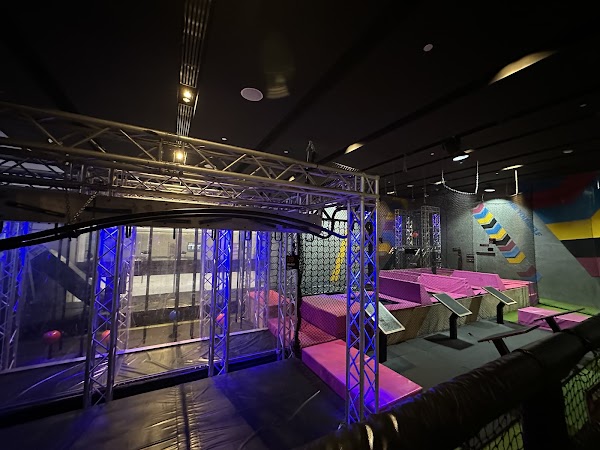 BOUNCE Thailand (The EmQuartier) 2
