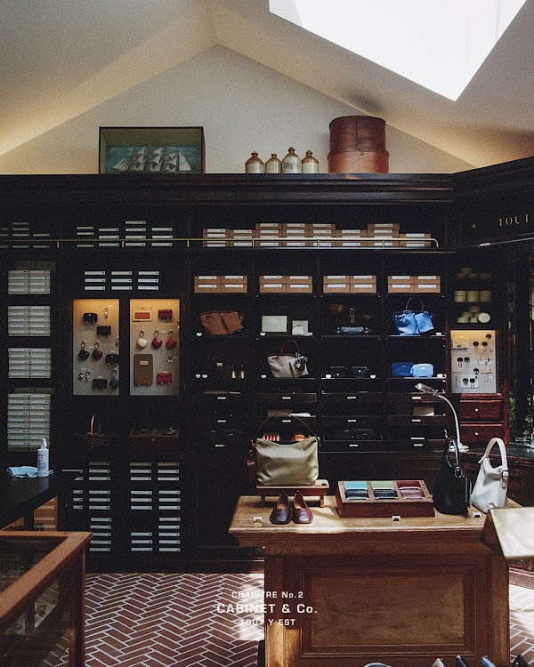 CABINET & Co. by TOUT Y EST 5