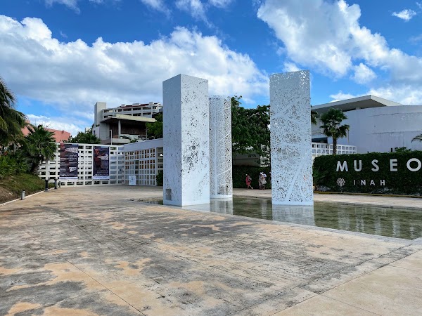 Museo Maya de Cancún y Zona Arqueológica de San Miguelito 5