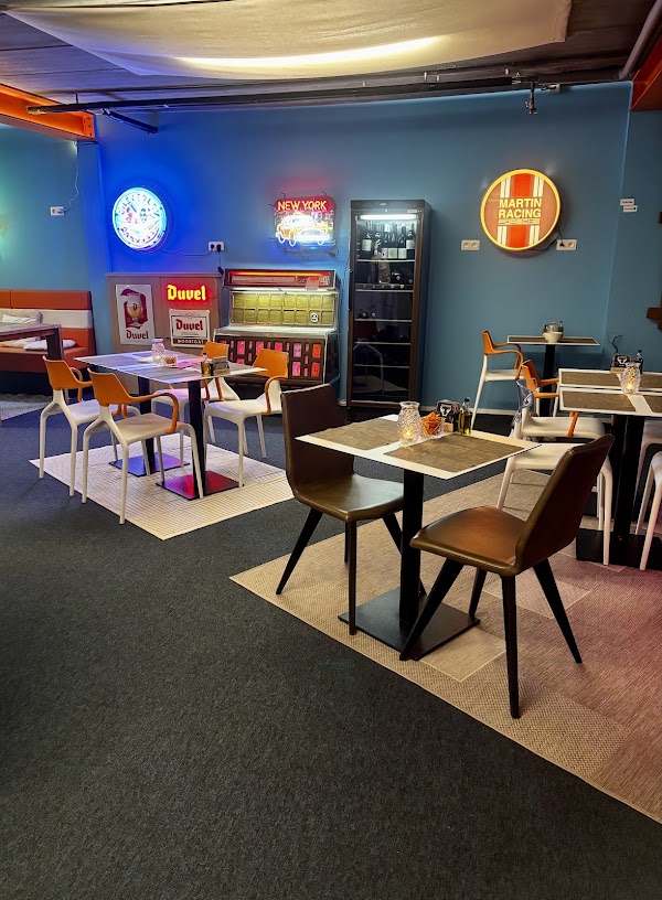 La taverne Route 63 1