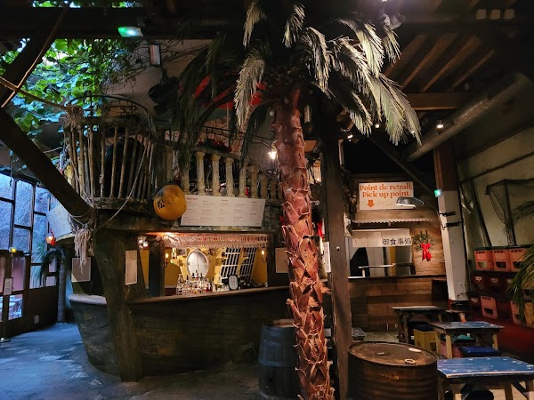 Le Comptoir Général 4