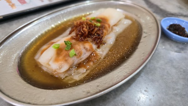 RESTORAN ONGGI DIMSUM 王家点心茶楼 3