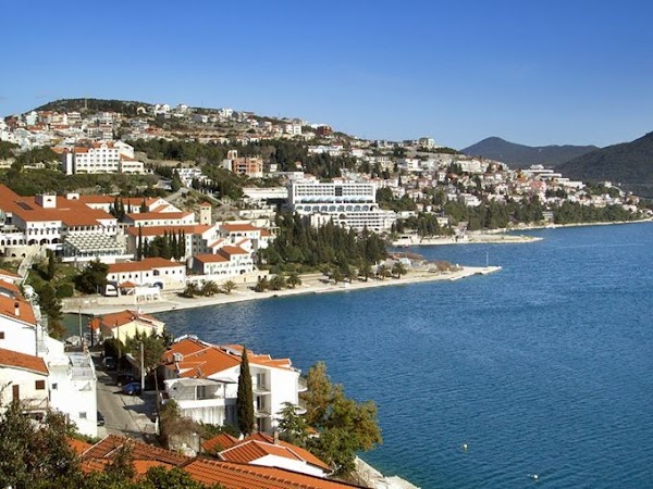 Neum 1