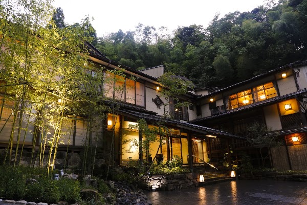 Yuraku