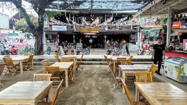 Sama-Sama Reggae Bar 3
