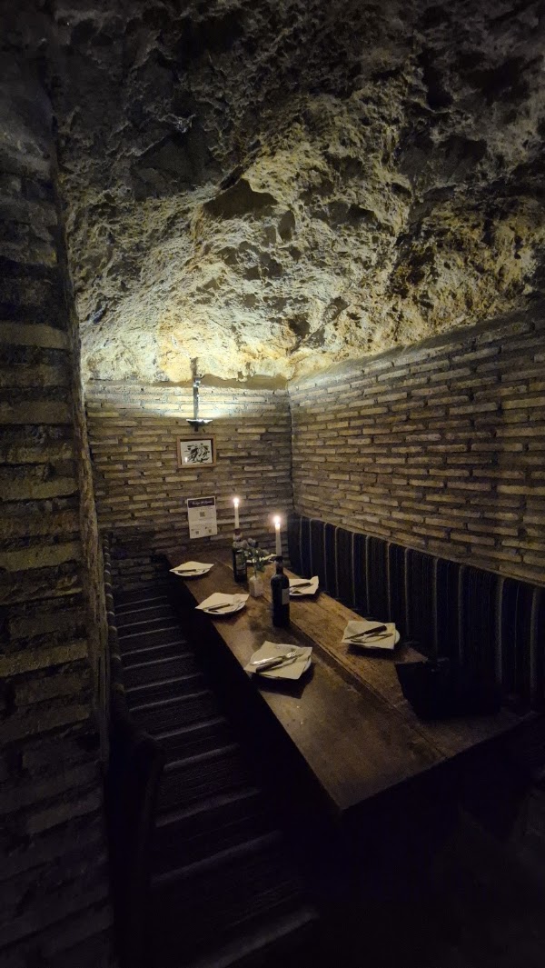 Bodega Cueva Típica El Espada 4