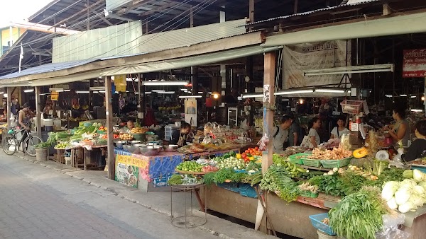 Ming Muang Market