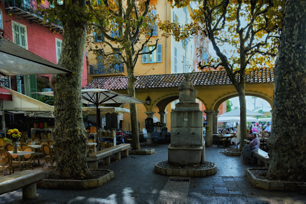 Rue Saint-Michel