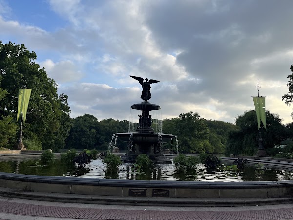 Bethesda Fountain 3
