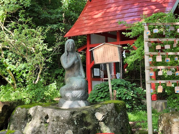 Gozanoishi jinja Shrine 3