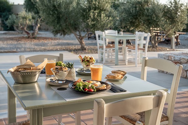 Kalomirakis Tavern