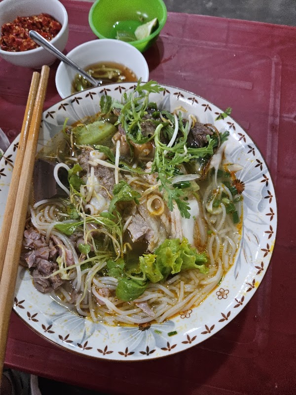 Bún bò Kim Anh 4