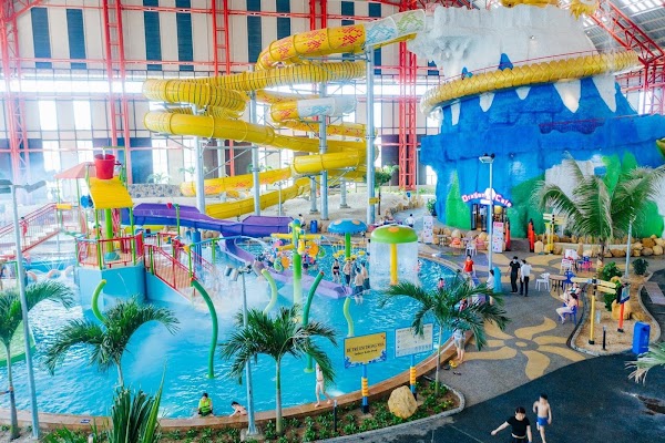 Mikazuki Water Park 365 4