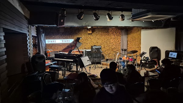 Club Evans