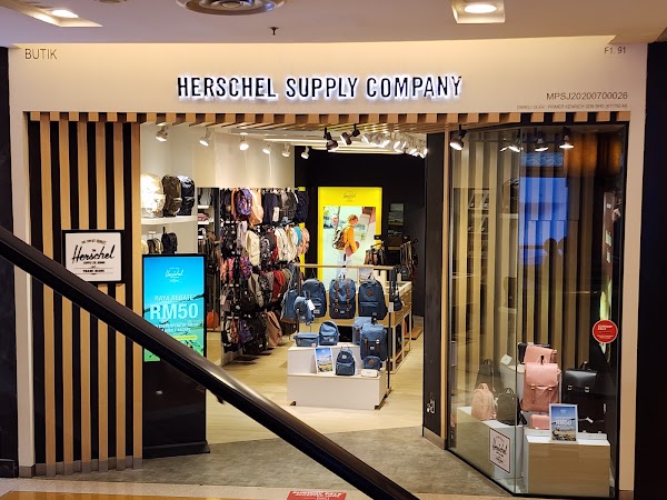 Herschel - Sunway Pyramid 1