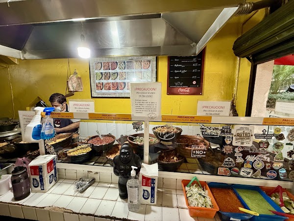 Tacos Hola El Güero 1
